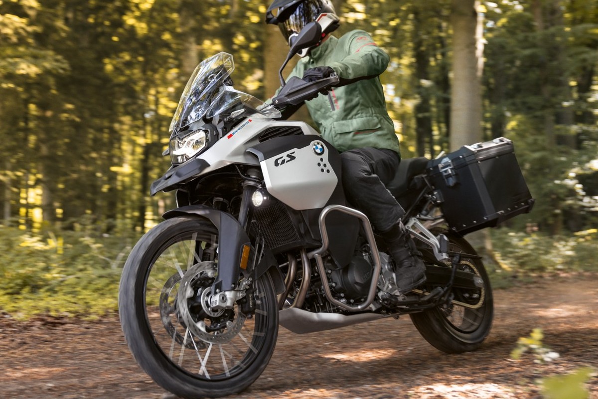 BMW F 900 GS big trail