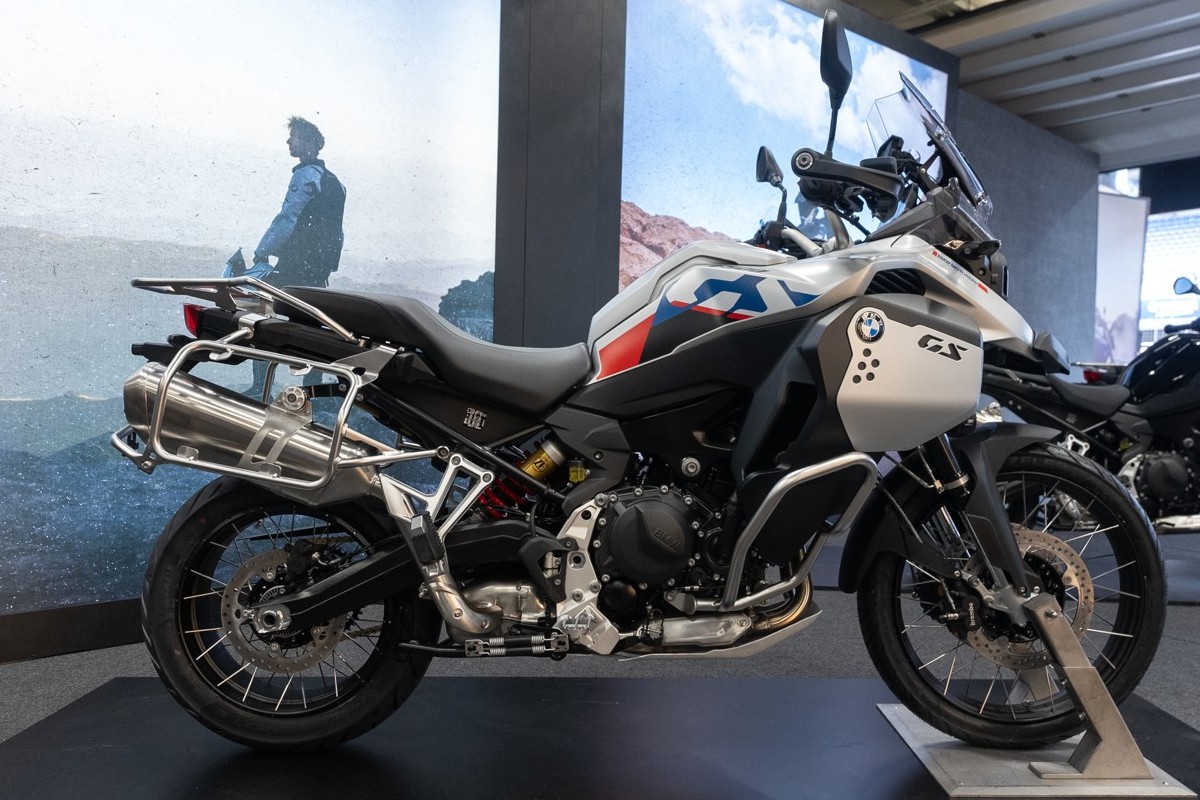 BMW F 900 GS big trail madura