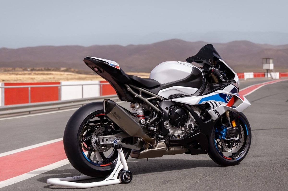 BMW S 1000 RR na pista