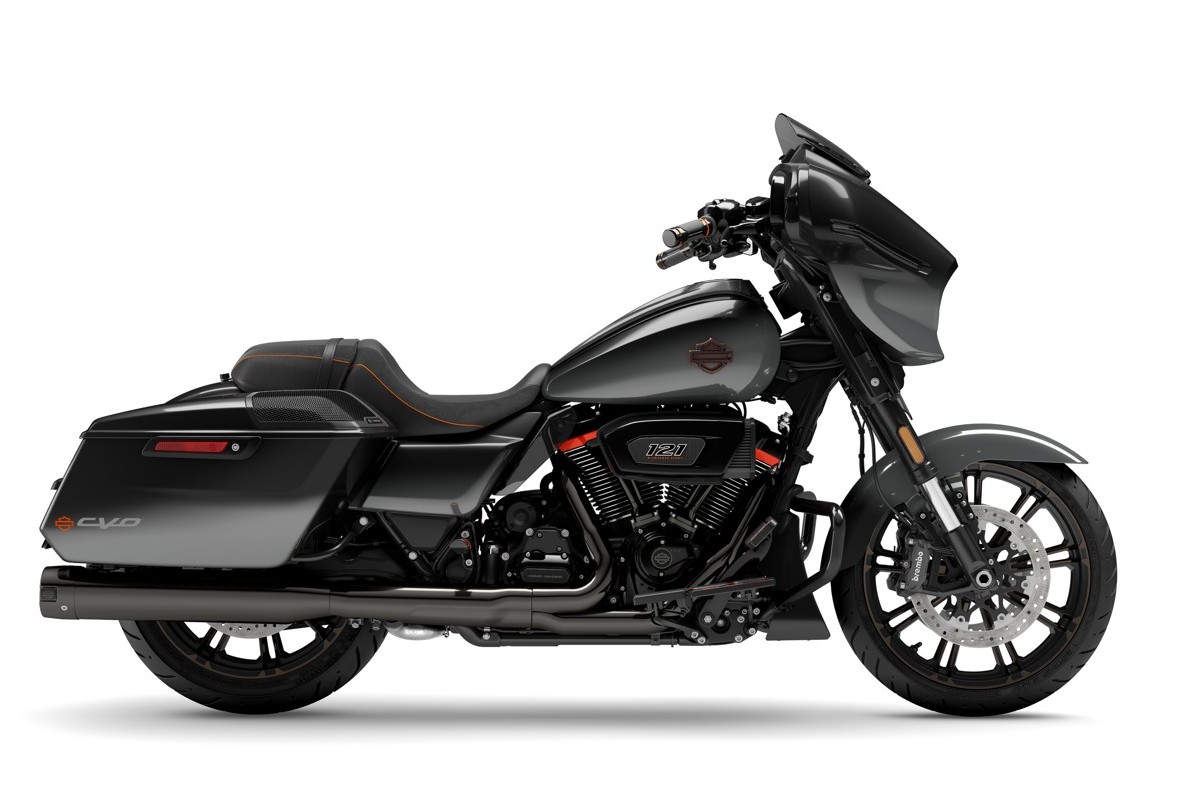 Harley-Davidson CVO Street Glide cinza