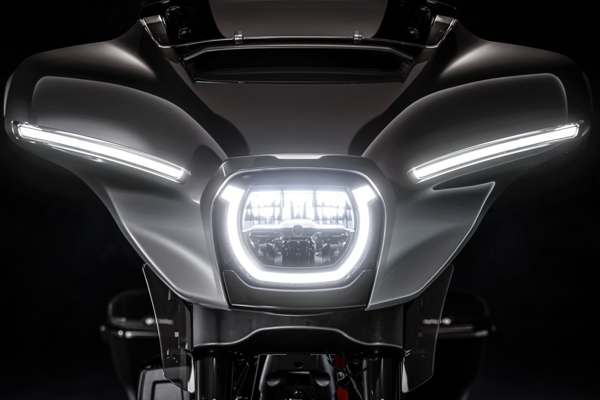 Frente da Harley-Davidson CVO Street Glide 2026