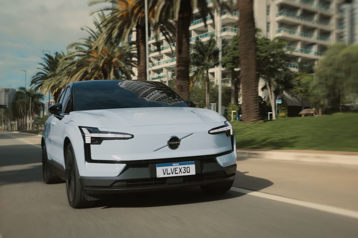 Seguro Volvo EX30 em Curitiba